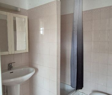 Studio place du Commerce - Photo 1