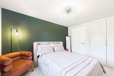 Wheat Street, Finchwood Park, Wokingham, Berkshire, RG40 - Photo 5