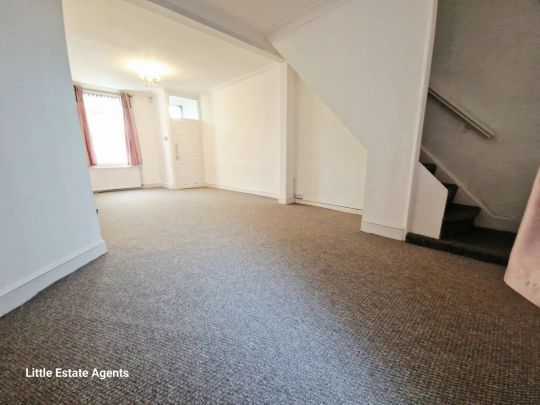 Property To Rent Edge Street, St. Helens, WA9 | 2 Bedroom House through Little Estate Agents - Photo 1