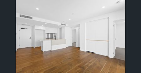 Newly Built Apartment with Stunning Broadwater Views - Ready Now - Photo 2