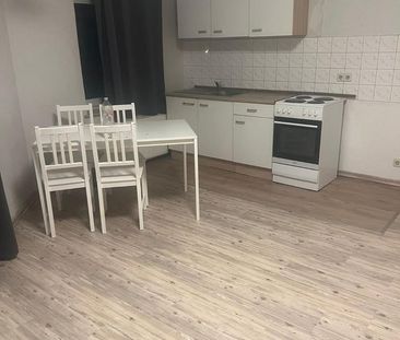 möblierte 2Raumwohn 04318 Leipzig Mierendorffstr. 425 Kaltmiete - Foto 1