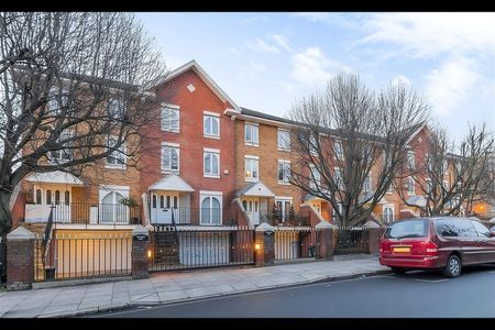 2 Bed Terraced House, Victoria Rise, NW6 - Photo 4