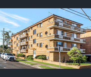 1/35A Camden Street, Fairfield Heights, NSW 2165 - Photo 5