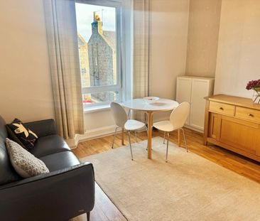 Flat D, 13 Claremont Place, AB10 6RE, Aberdeen - Photo 1
