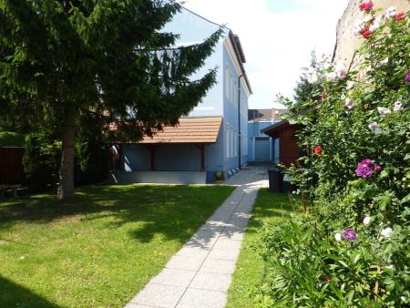 SINGLEWOHNUNG mit KFZ-Abstellplatz in Zentrumslage - Photo 4