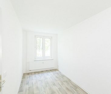 3er-WG-Wohnung mit Einbauküche - Photo 1