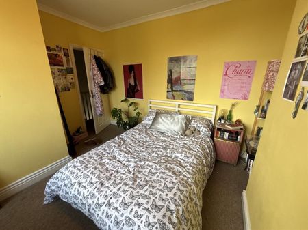 Cropthorne Road, Bristol - Photo 5