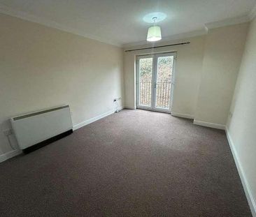 Edith Mills Close, Neath, SA11 - Photo 1