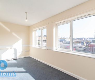 1 bed Apartment for Rent - Photo 4