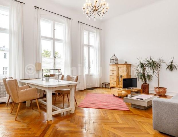 Berlin Living - Photo 1