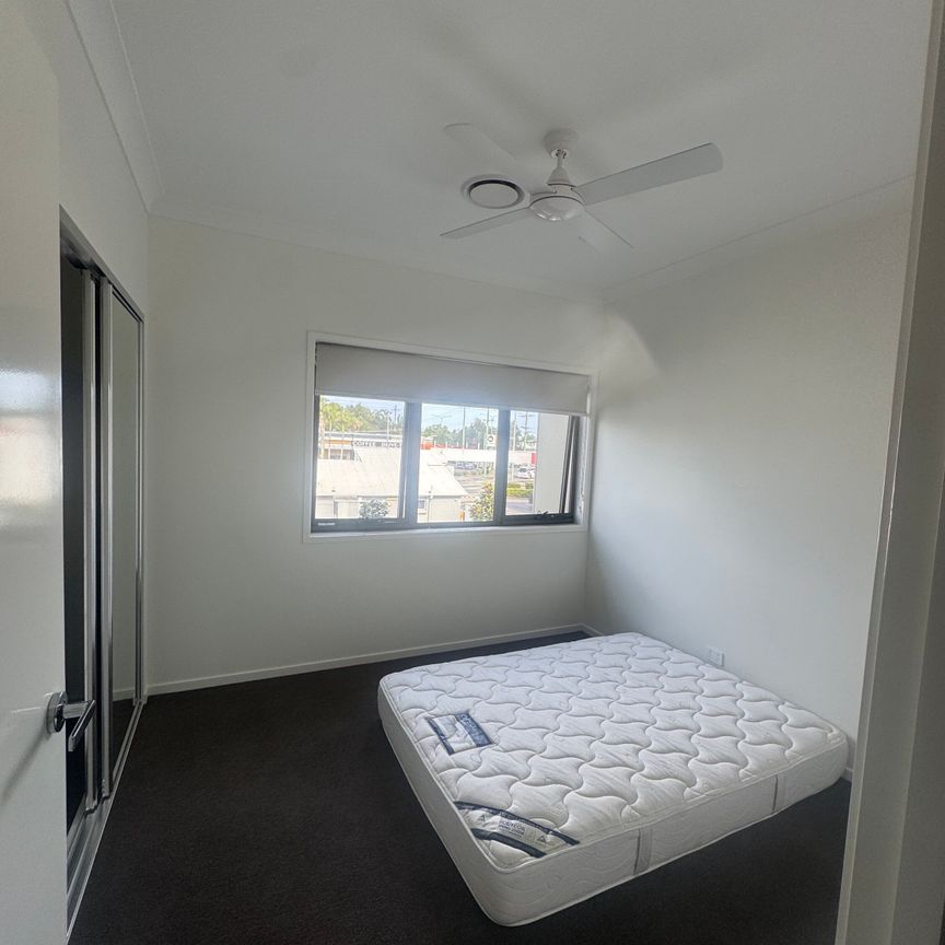 Hope Island - Photo 1