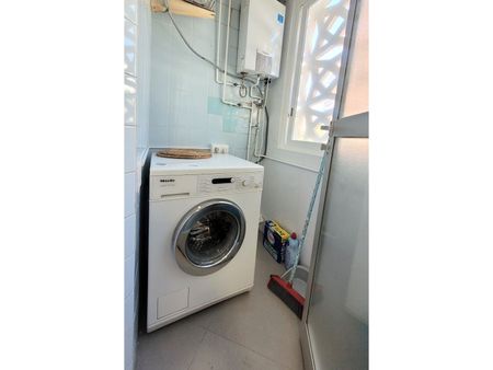Central apartment, close to the beach, open and closed terrace, parking, pool, furnished - Photo 4