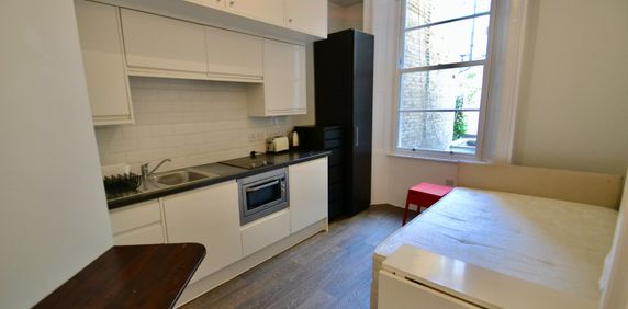 Studio Flat, Gloucester Street, SW1V - Photo 2