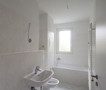 3-Raum-Wohnung Rockendorfer Weg 98 - Photo 1