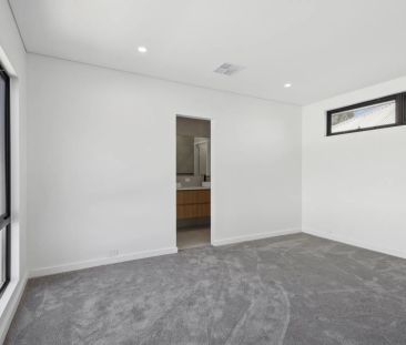 A Perfect Blend of Comfort and Elegance - Photo 4