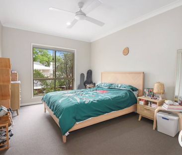 SPACIOUS TWO BEDROOM UNIT! - Photo 4