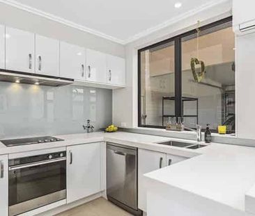 Stonefields Stunner - Photo 2