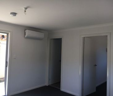 NEAT GRANNY FLAT! - Photo 4