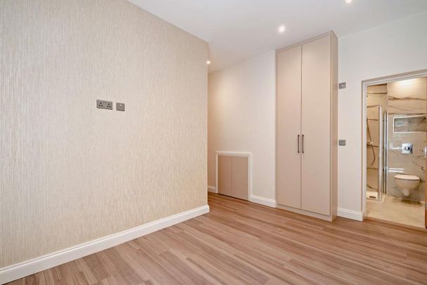 3 bedroom apartment to rent - Photo 1