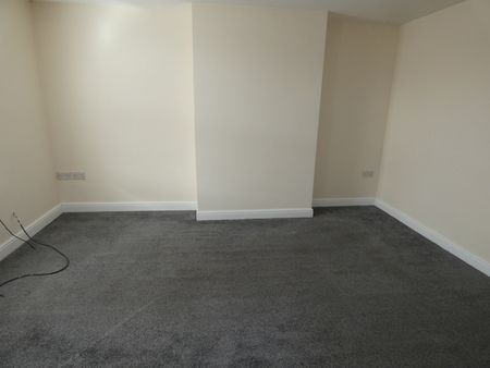 Grasmere Road Flat C - Photo 2