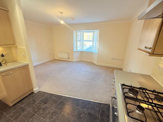 Chaucer Court, East Reach, Taunton - Photo 1