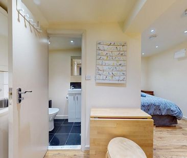 Studio to rent - Photo 5