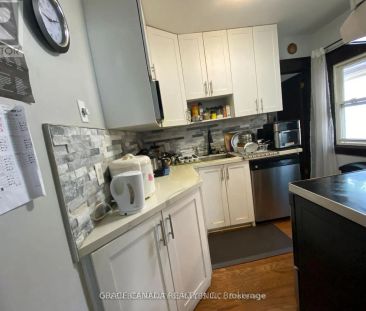 4765 SIXTH AVENUE - Photo 5