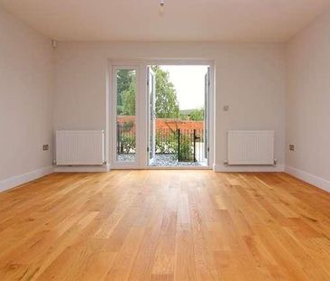 Deanshanger - Quite Possibly The Best Bed Available To Rent Today!,... - Photo 1