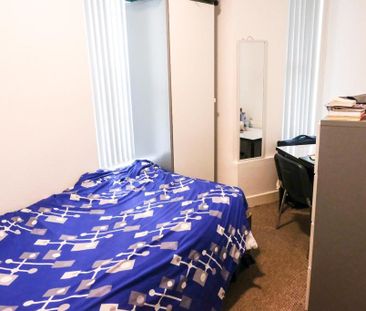 6 bedroom apartment to rent - Photo 2