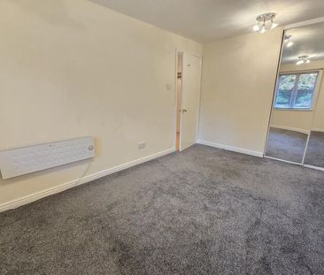 Flat , Valley House, Wash Beck Close, Scarborough - Photo 6