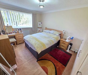 3 bedroom end of terrace house to rent - Photo 5