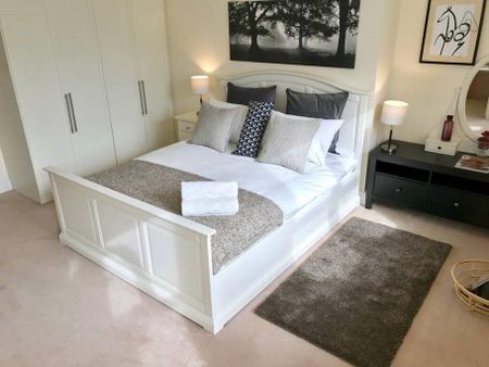 2 bedroom apartment to rent - Photo 5