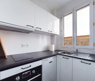 IVRY SUR SEINE - 2 PIECE MEUBLE 33M² - REFAIT A NEUF - Photo 6