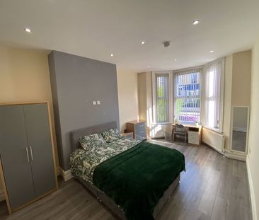 Hawarden Avenue, Liverpool - Photo 1