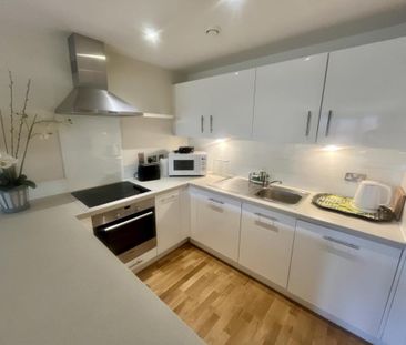 2 bedroom apartment to rent - Photo 4