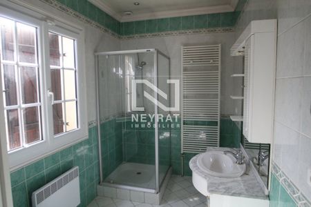 APPARTEMENT T5 A LOUER - Photo 5