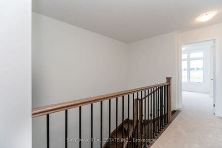For Lease - 1082 Thompson Drive, Oshawa, Ontario - Photo 5