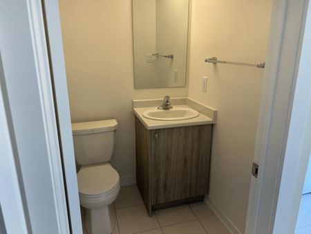 For Lease - 1551 Rose Way N/A, Milton, Ontario - Photo 4