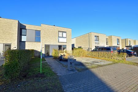 Ruime moderne woning met rustige ligging in Adegem! - Photo 3