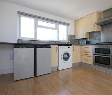 Kingsbridge Crescent, Southall - Photo 5