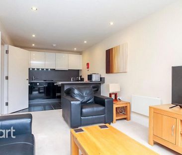 1 bedroom apartment to rent - Photo 2