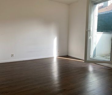 Location Appartement 2 pièces 47m² ROMAINVILLE 93230 - Photo 4