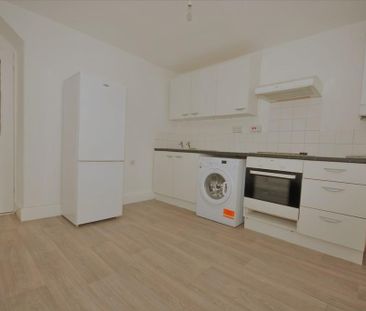 1 bedroom ground floor flat to rent - Photo 4