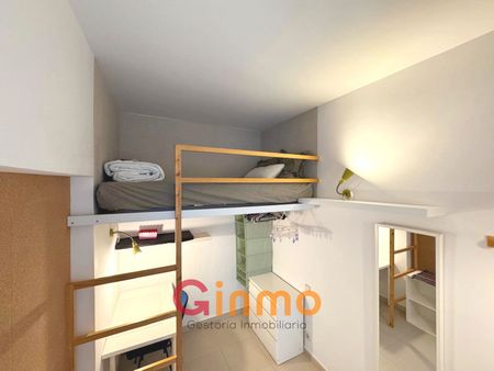 Piso de alquiler en Calle de Leganitos, Palacio - Photo 2