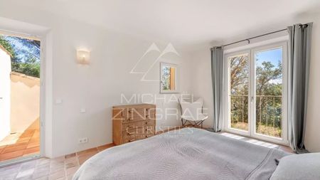 Tout savoir sur cette maison à Ramatuelle - Photo 2