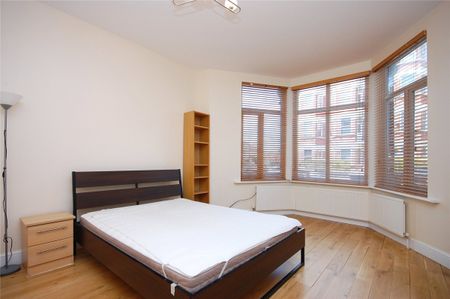 Chichele Road, NW2, London - Photo 2