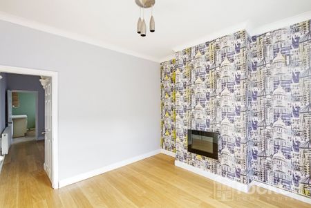 Oxford Road, Maybank, Newcastle Under Lyme, Staffordshire, ST5 - Photo 2