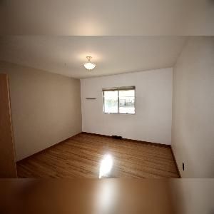 3 Bed Upper Suite House Near U of A For Rent - Photo 5