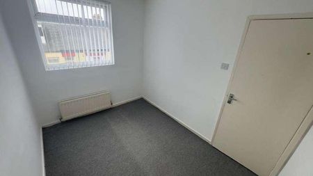 Hendon Burn Avenue, Sunderland, SR2 - Photo 2