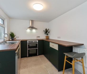 50 Bangor Road, Newtownards, BT23 7BY - Photo 6